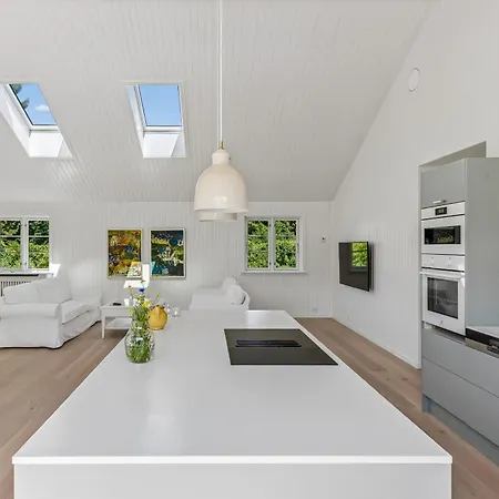 Brand New Near & Gilleleje Smidstrup