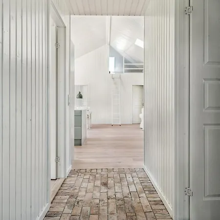 Brand New Near & Gilleleje Smidstrup
